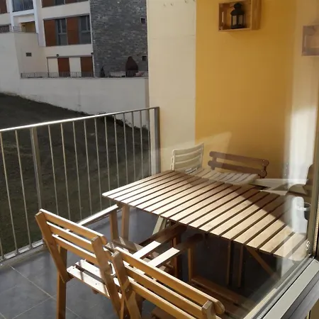 Calle Las Aliagas, Latas, Huesca, Espana Apartment