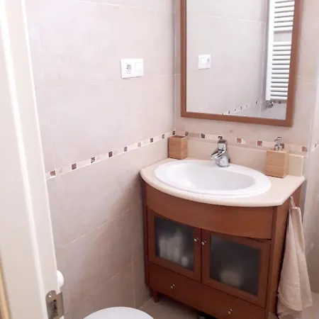 Apartment Calle Las Aliagas, Latas, Huesca, Espana *