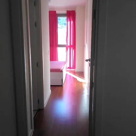 Calle Las Aliagas, Latas, Huesca, Espana Sabiñánigo